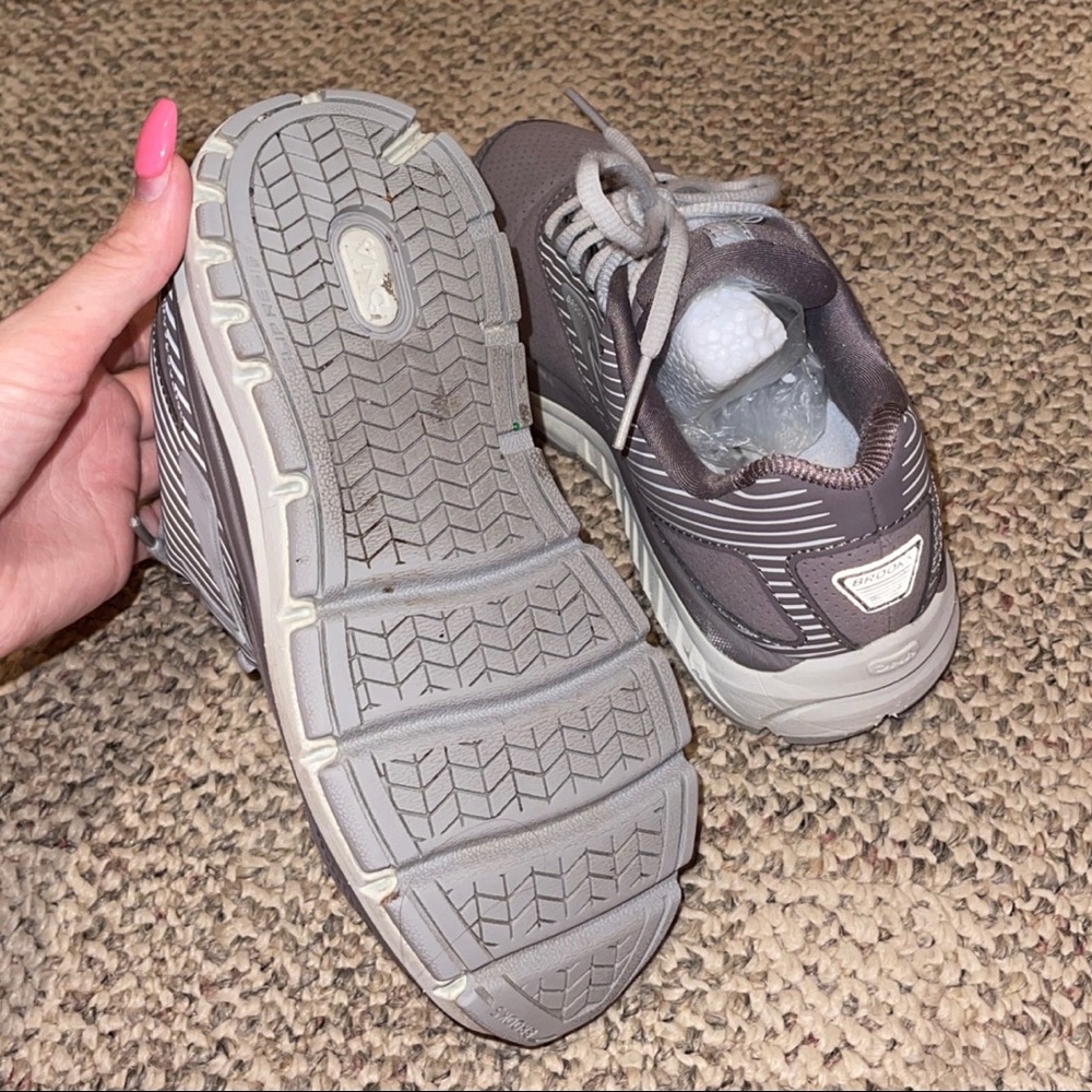 Brooks Shoes - image 4